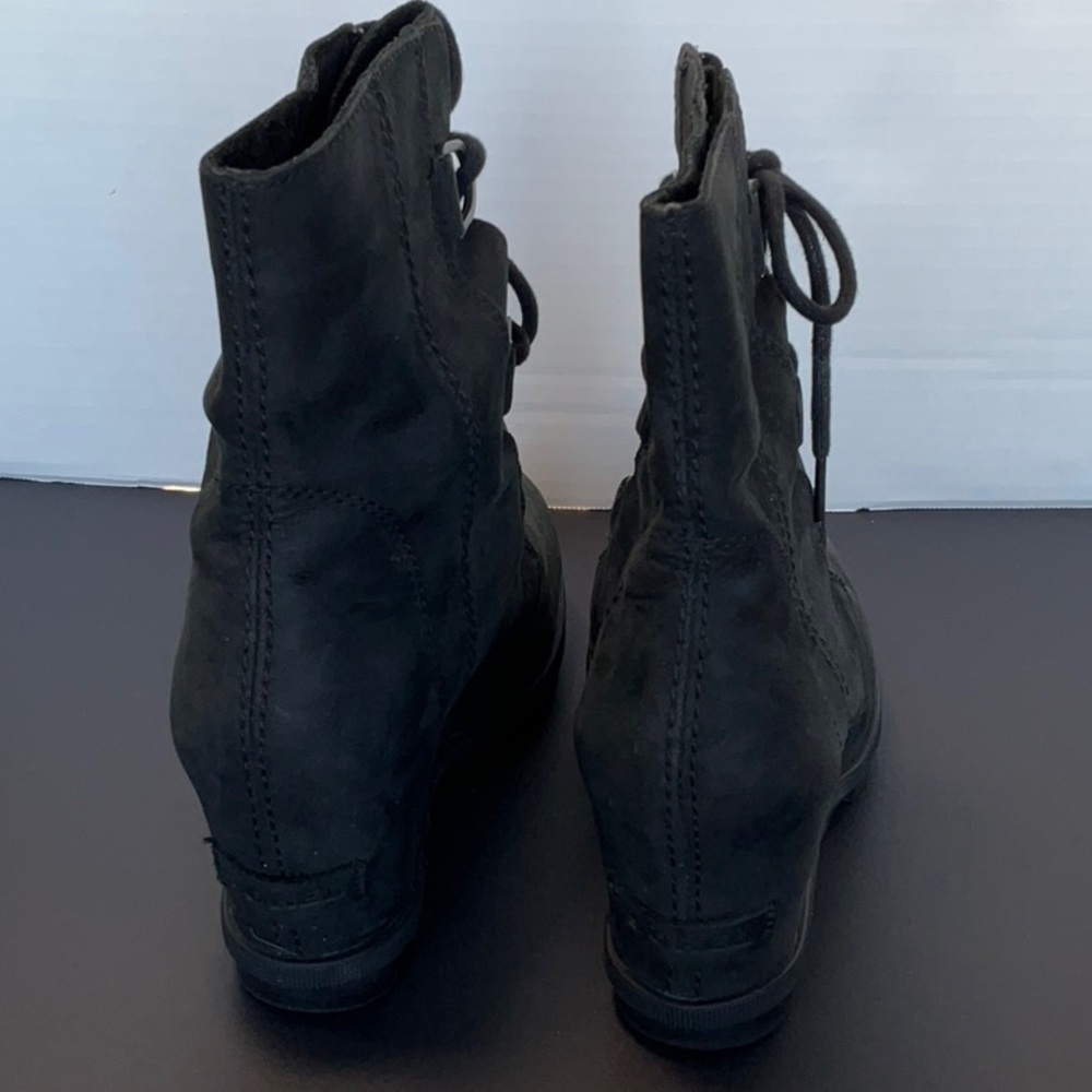 Sorel Joan of Arctic Wedge II Black Suede - Picture 4 of 5